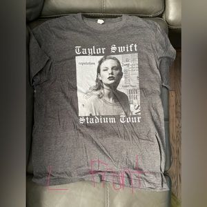 Taylor Swift Official Rep Tour Tee